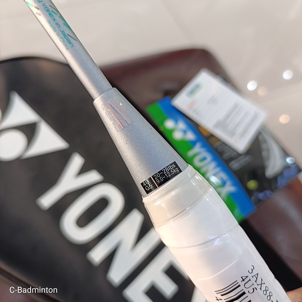 YONEX รุ่น ASTROX 88 Play (Gen3) Black Silver