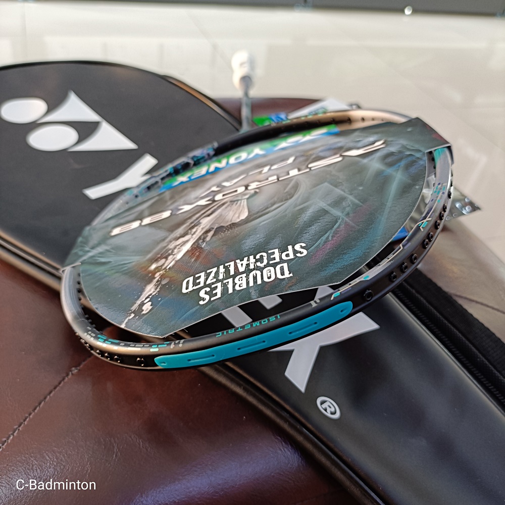 YONEX รุ่น ASTROX 88 Play (Gen3) Black Silver