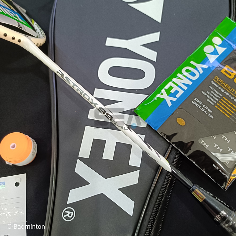 YONEX รุ่น ASTROX 99 PLAY (White Tiger)